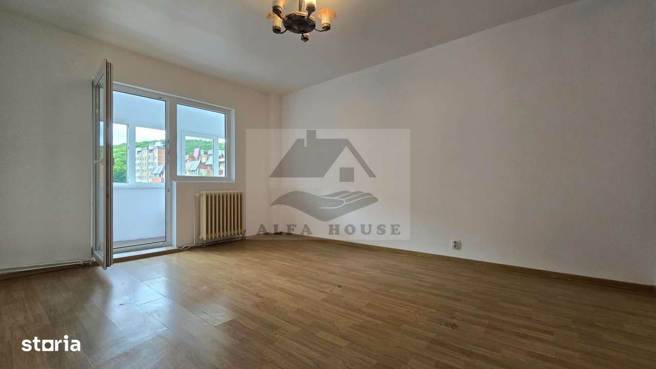 Apartament cu doua camere, zona Racadau 55 mp-7