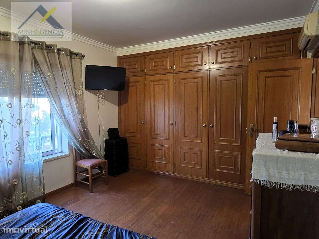 Apartamento T3 com garagem de 45 m2 em Setúbal-18