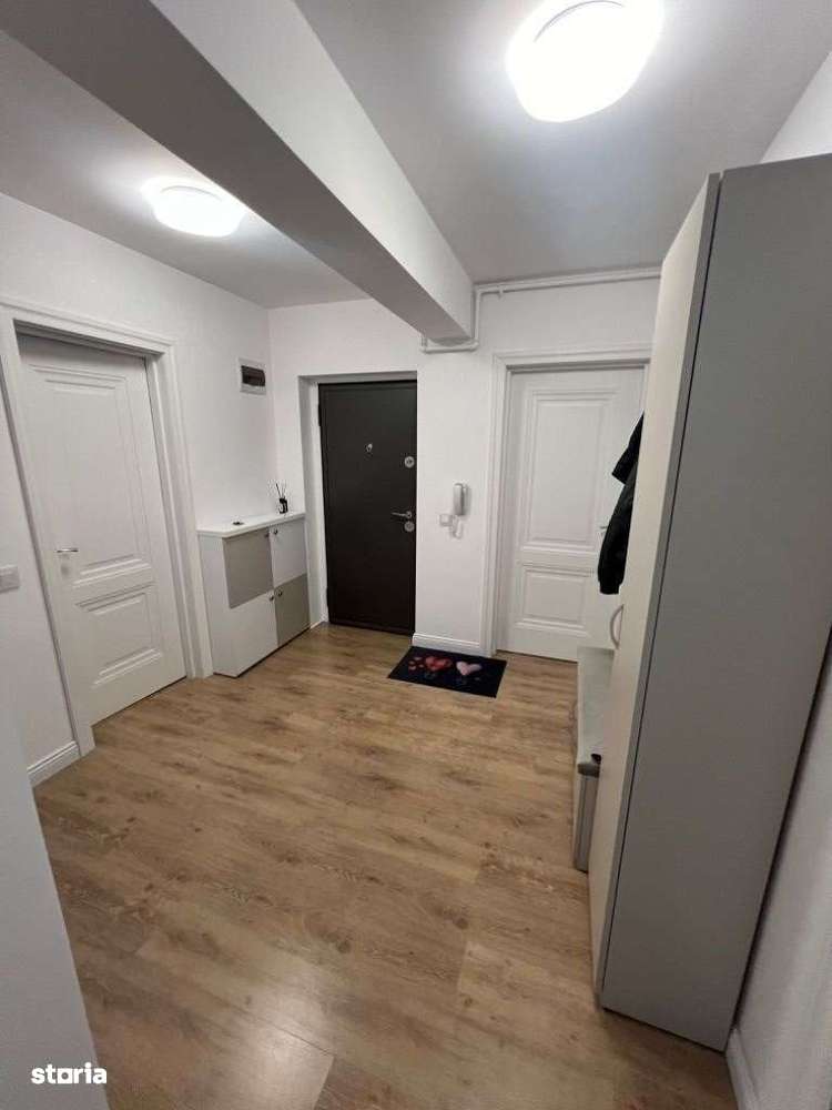 De vânzare apartament 3 camere zona OMV - Imagine principală: 3/10