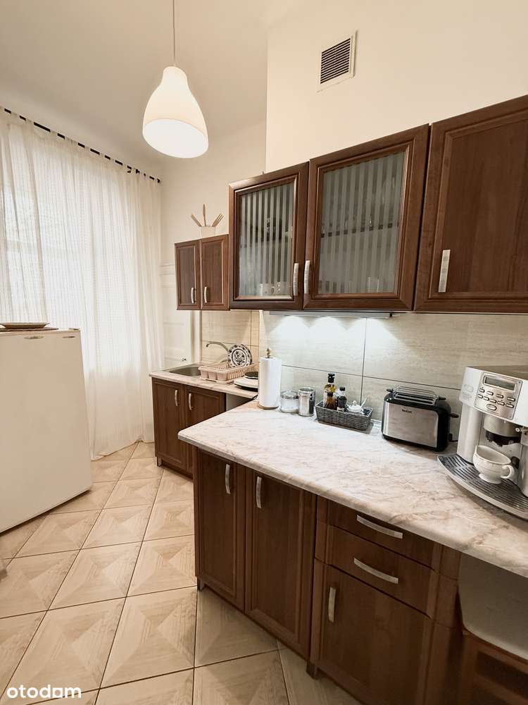 Przestronne 3 pokoje || centrum || niski czynsz-7