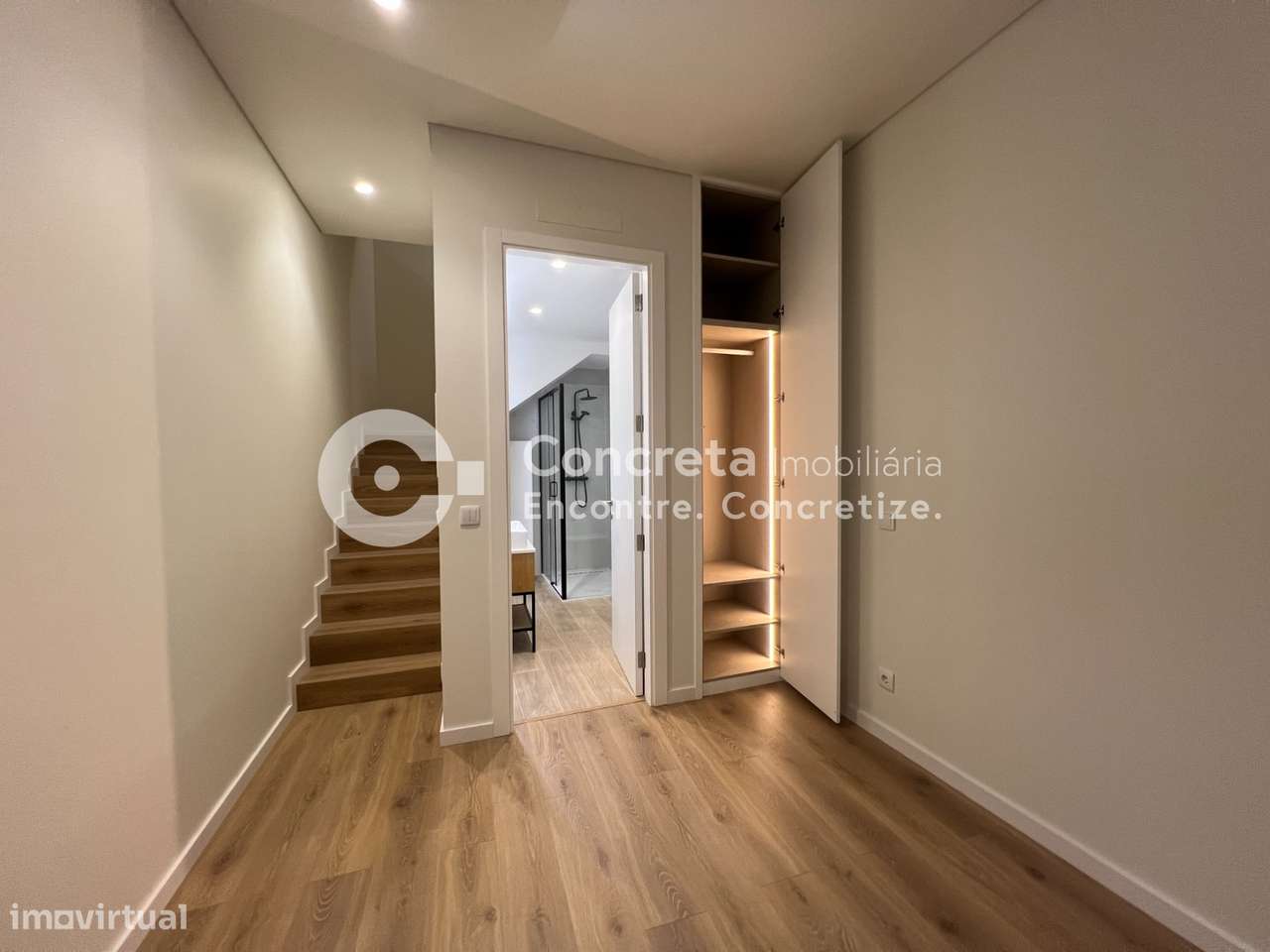 Apartamento T1 Duplex novo no centro histórico de Braga-9