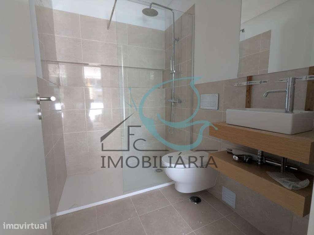 Moradia T3 com acabamentos de Luxo e Piscina - Quinta da Amizade-59