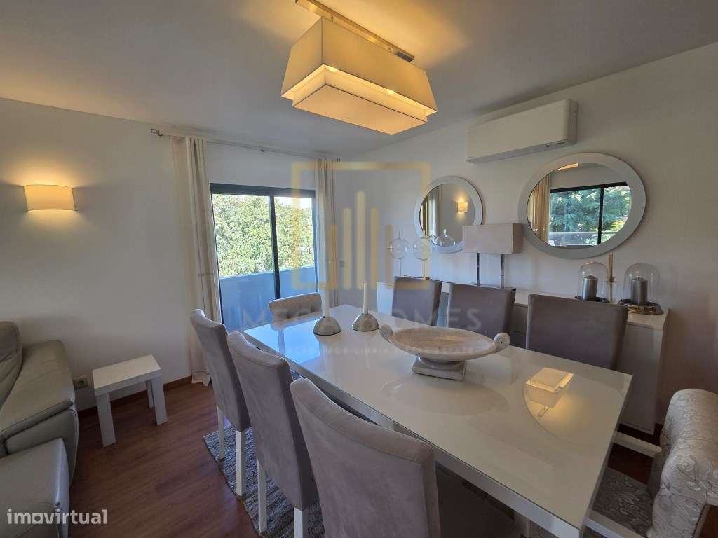 T3 amplo, seminovo, com lugar de estacionamento, em Cerro Ruivo, Po... - Grande imagem: 5/31