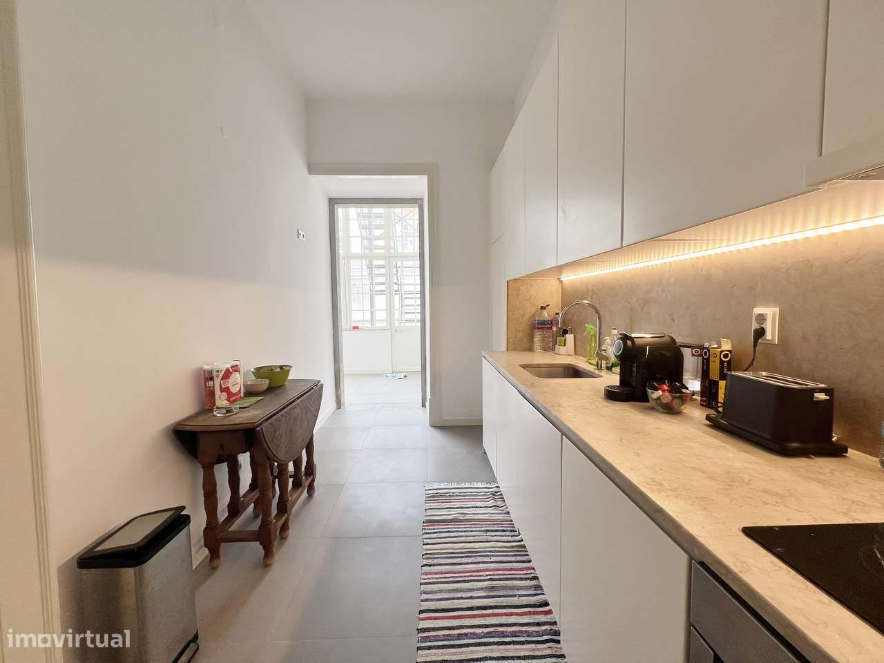 Apartamento T2+1 junto à Gulbenkian-8