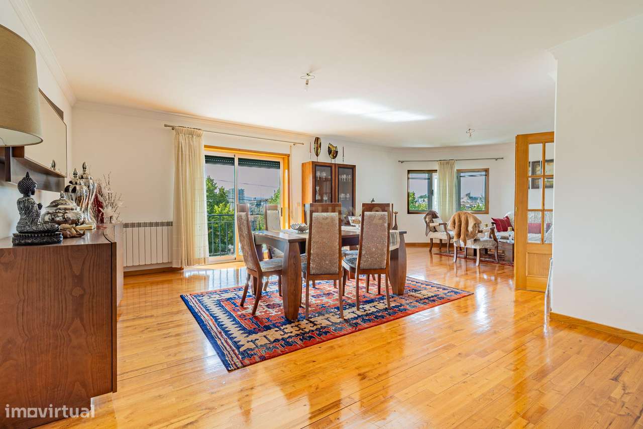 Moradia T4 com Vista Panorâmica em Bragança - Grande imagem: 4/51