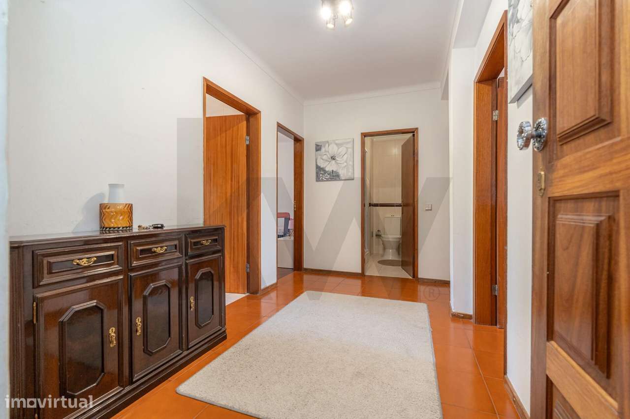 Fantástico apartamento T2 em excelente estado de conservação - Grande imagem: 4/36