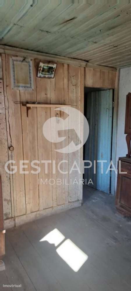 Quinta com vista rio Tâmega e duas moradias para recuperar-20