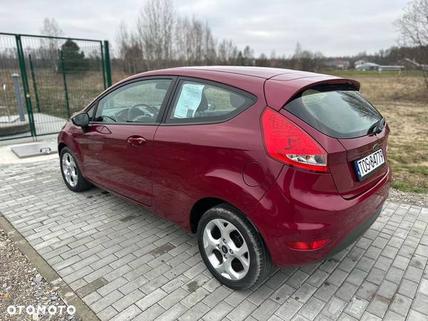 Ford Fiesta - 11