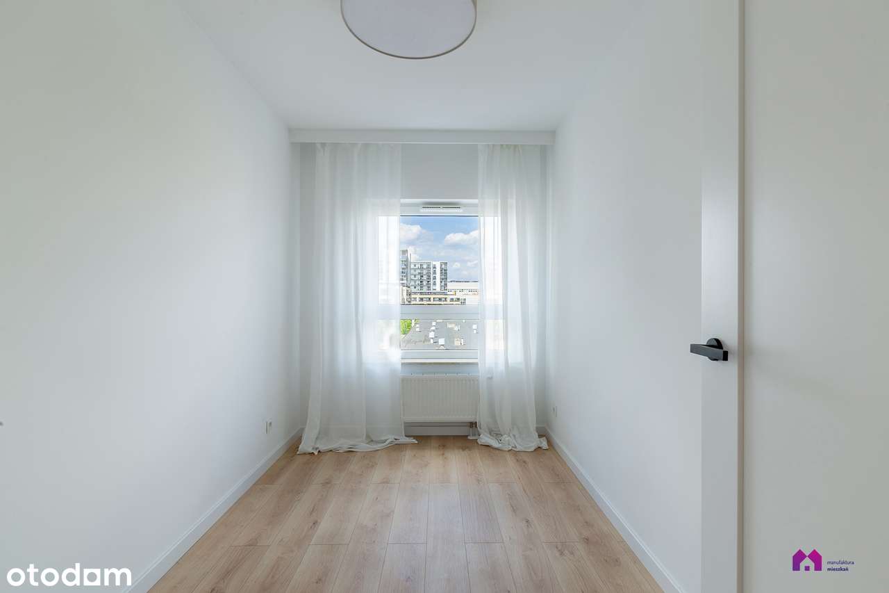 PRZESTRONNE dwustronne MIESZKANIE  -  CZTERY pokoje blisko ZIELENI-12