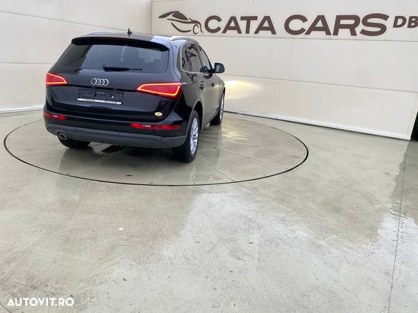 Audi Q5 2.0 TDI quattro S tronic - 14