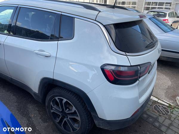 Jeep Compass 1.3 TMair Limited FWD S&S DDCT - 3