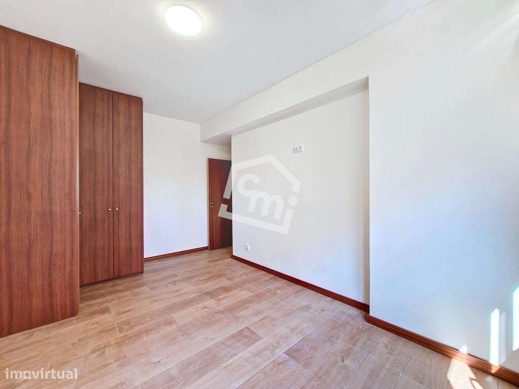 Venda de T3 na Marginal de Matosinhos com Garagem-29