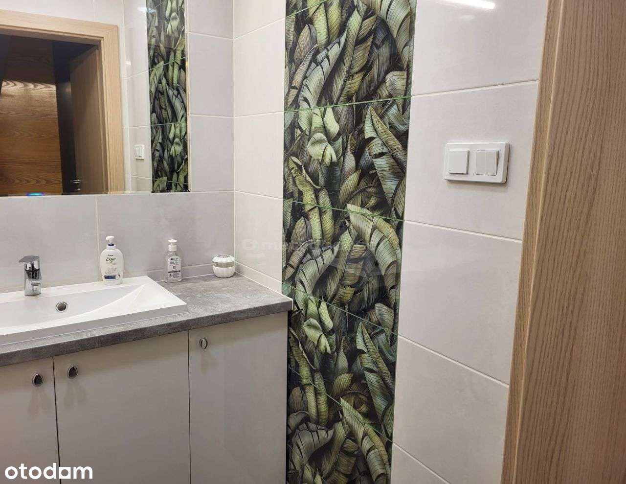 Do sprzedaży atrakcyjny lokal biurowo- usługowy-7