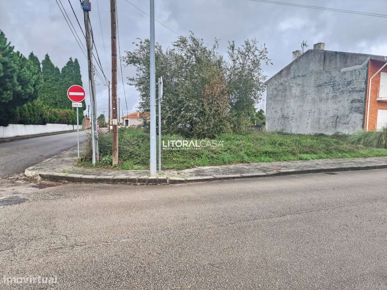 Lote de Terreno Aradas - Moradia com 3 Frentes - Grande imagem: 2/12