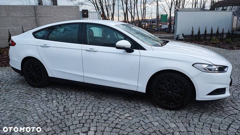 Ford Mondeo 1.5 TDCi ECOnetic Ambiente - 11