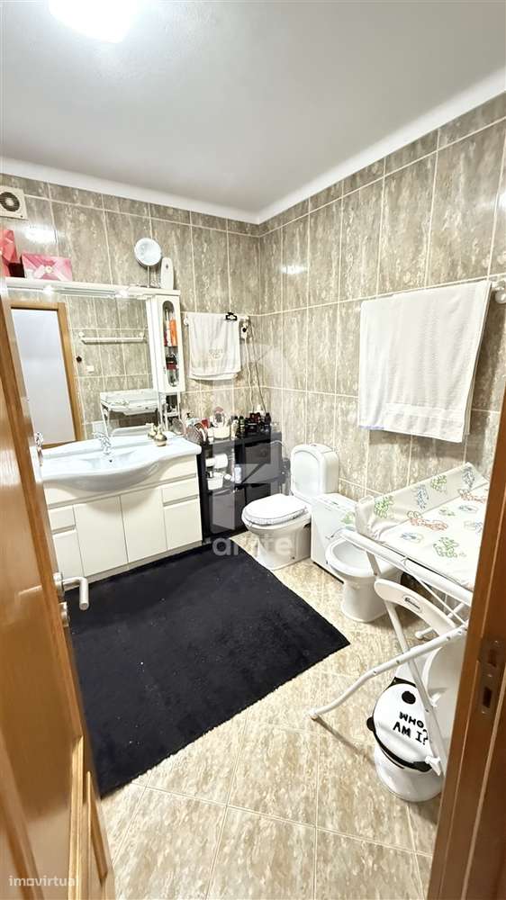 Apartamento T4 de luxo em Oliveira de Azemeis-21