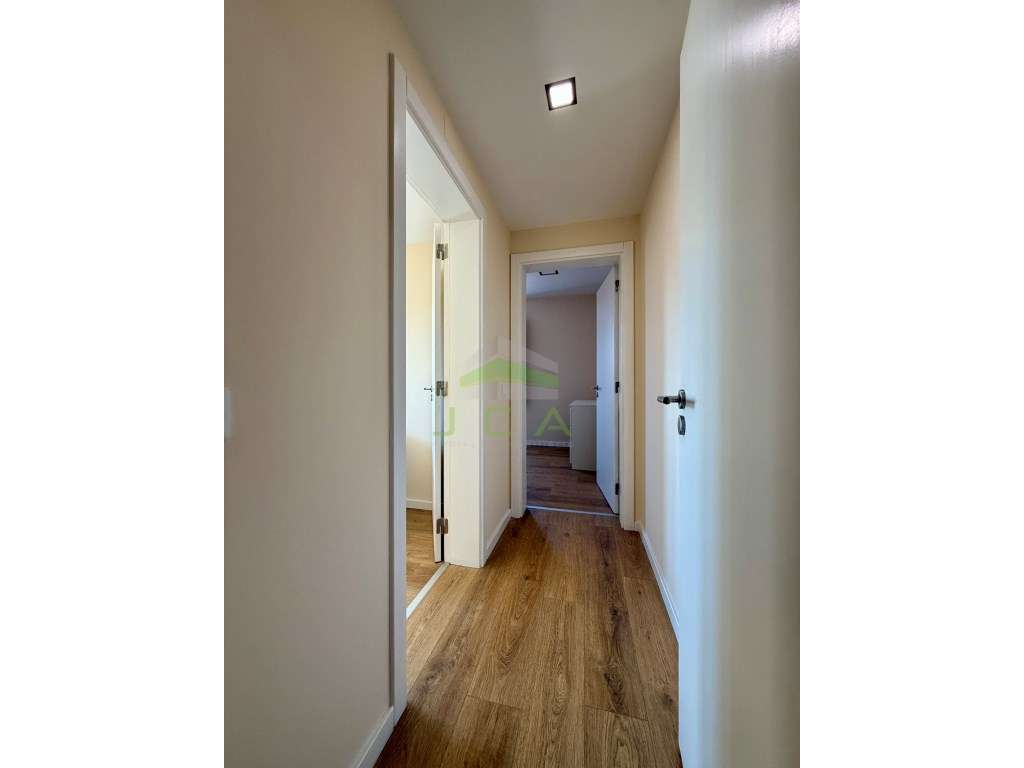 Apartamento T6 no centro de Leiria-12