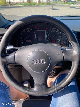 Audi A4 Avant 1.9 TDI - 32