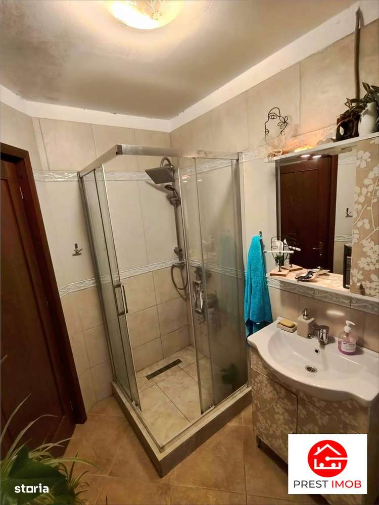 Casa spatioasa cu mansarda in Sangeorgiu de Mures-11