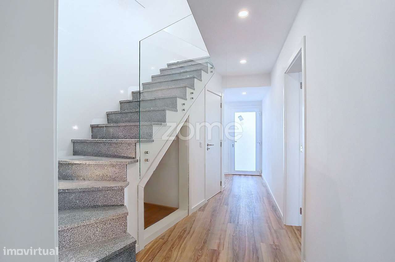 Moradia Nova com Piscina na Gafanha da Nazaré - Grande imagem: 5/29