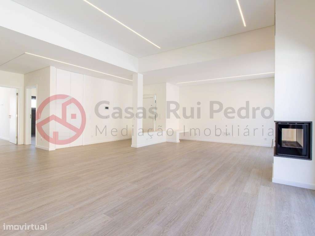 Moradia Térrea T2 Geminada com Pérgula - Grande imagem: 4/16