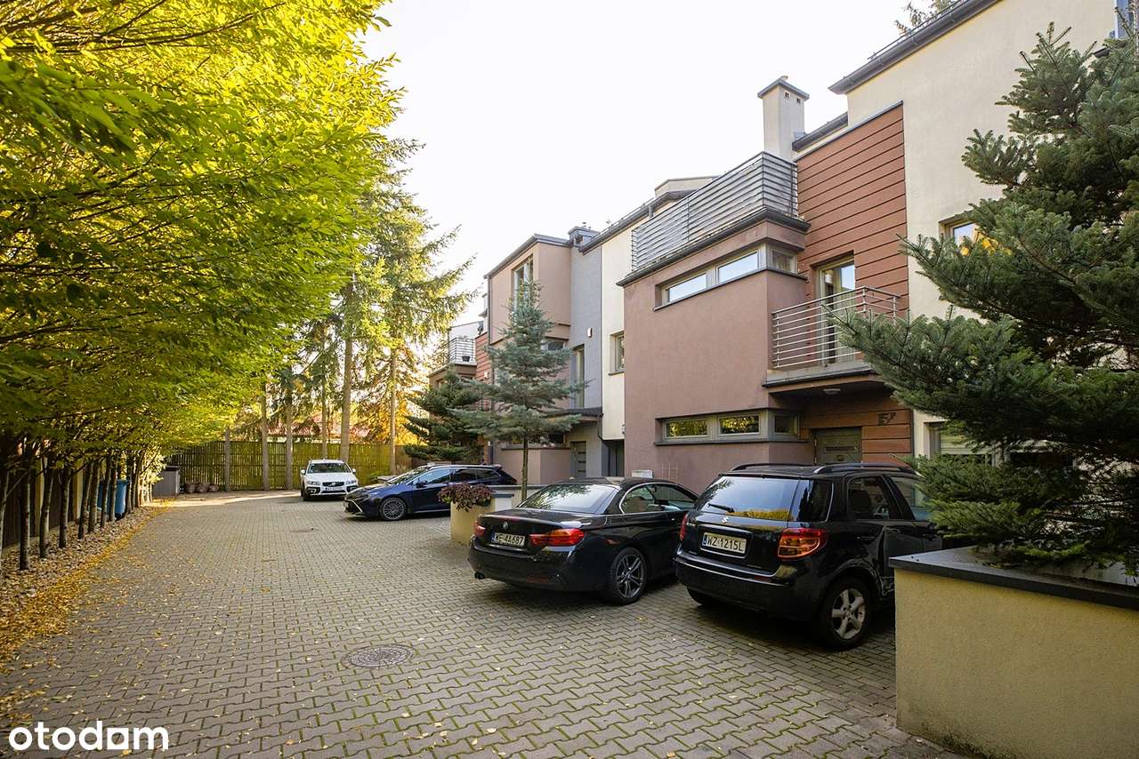 ! Elegancki segment w sercu ŁOMIANEK – 196 m² komfortu i spokoju !-18