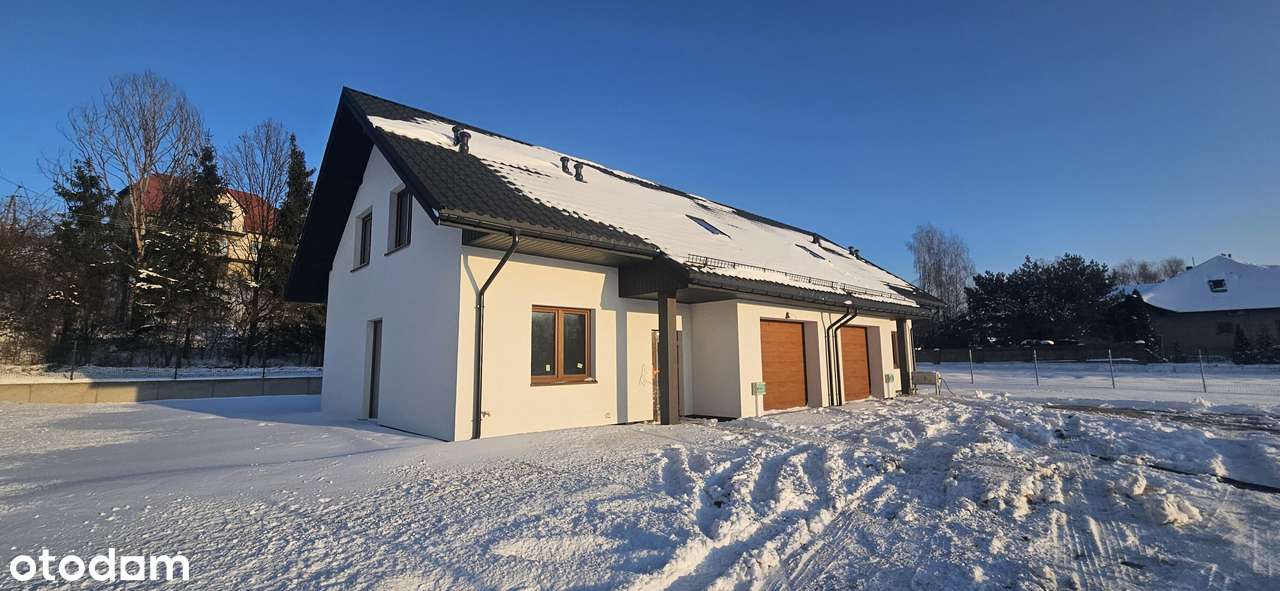 Nowy dom w zabudowie bliźniaczej z garażem i widokiem na Łomżę i Narew-17