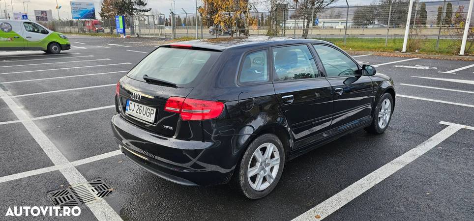 Audi A3 1.2 TFSI Sportback Ambition - 4