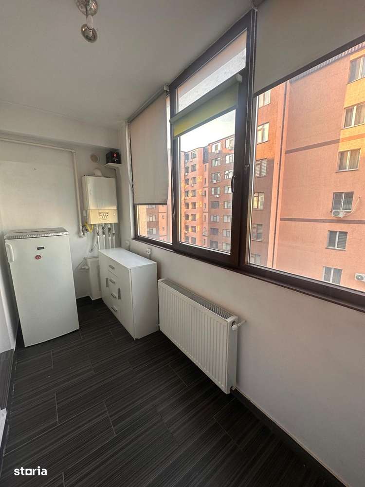 Garsoniera cu balcon și lift, Militari Residence-18