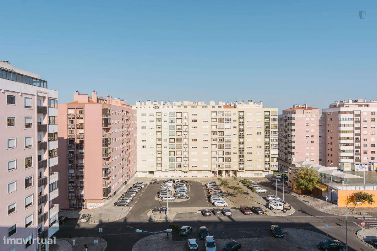 Quarto - localizado em Lisbon - Grande imagem: 5/7