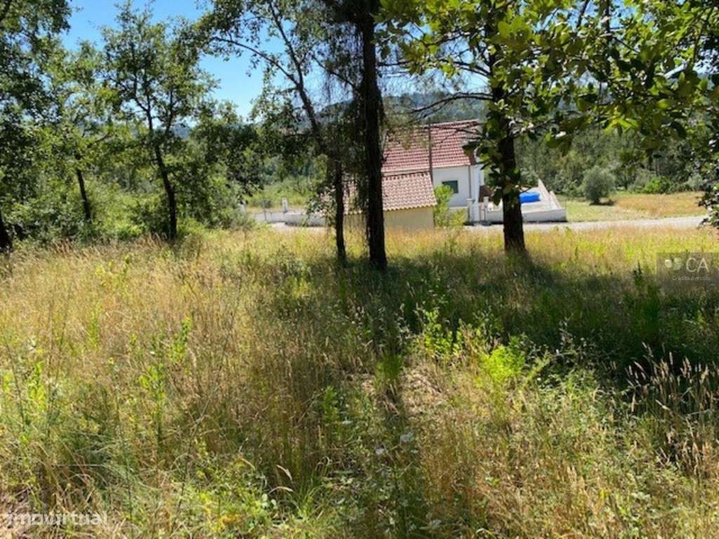 Terreno - Grande imagem: 2/6