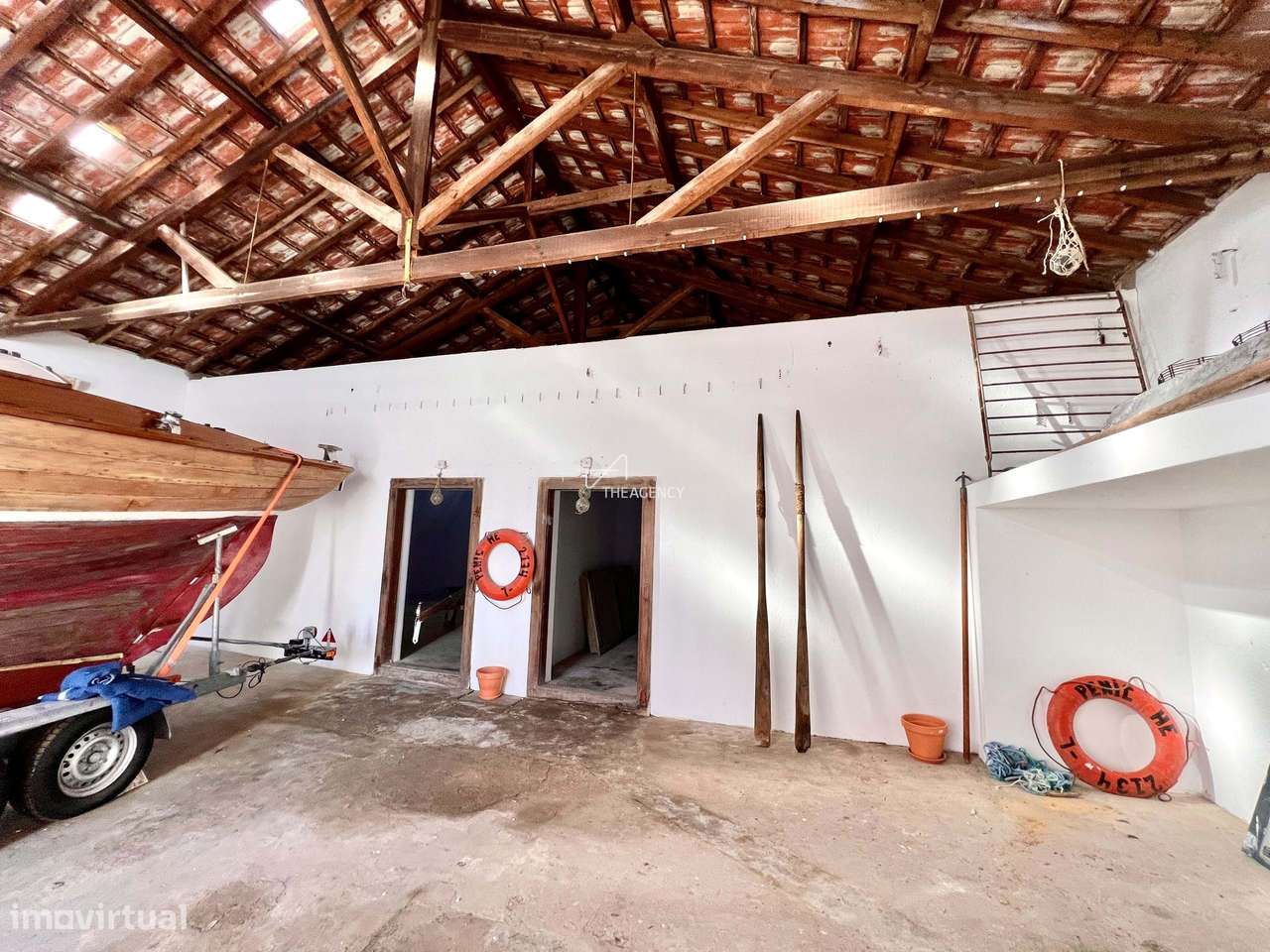 Impressionante Armazém em Peniche - Grande imagem: 1/14