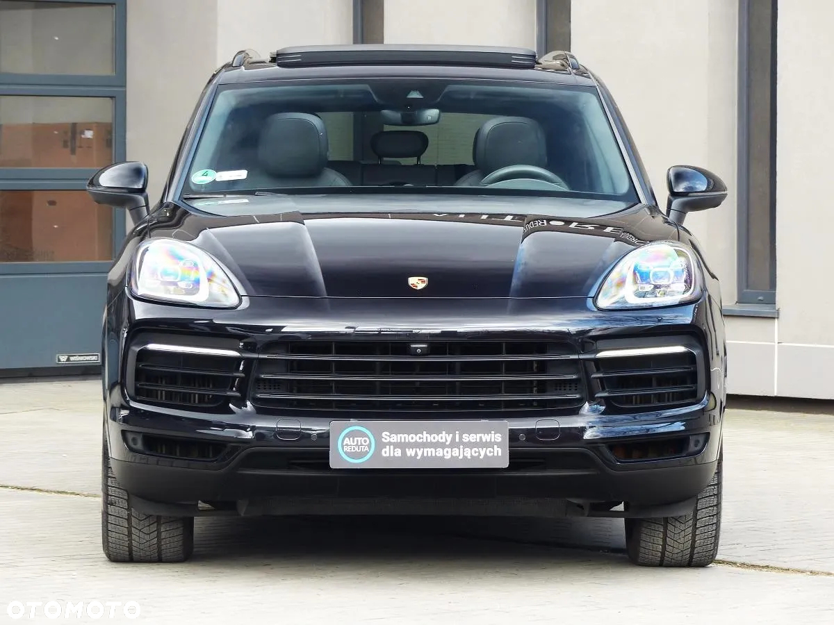 Porsche Cayenne - 2