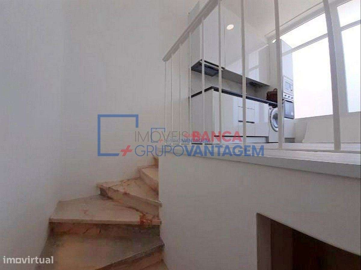 Loja - 2 pisos -Laranjeiro - Grande imagem: 3/11