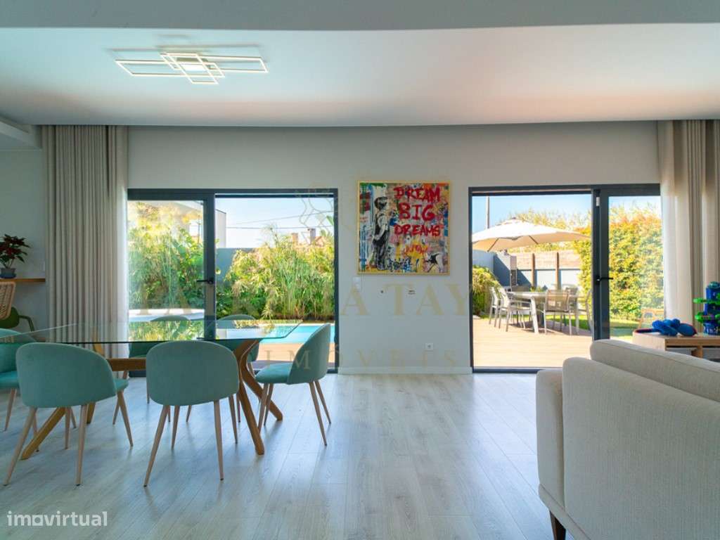 Moradia T3 a venda em Tires-25