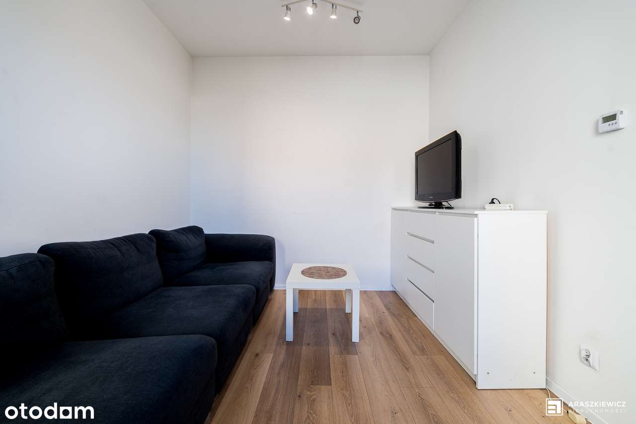 JASNA Kawalerka 29 m² w sercu Jeżyc | GOTOWA DO ZAMIESZKANIA | PARKING-8