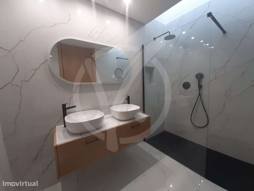 Moradia T2 NOVA junto à praia de Aver-o-Mar na Póvoa de Varzim-9