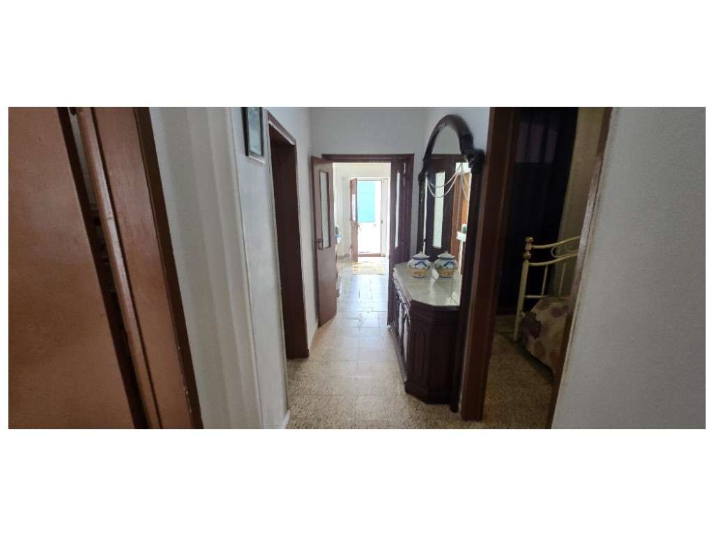 LOTE URBANO c/ 3 Moradias-24