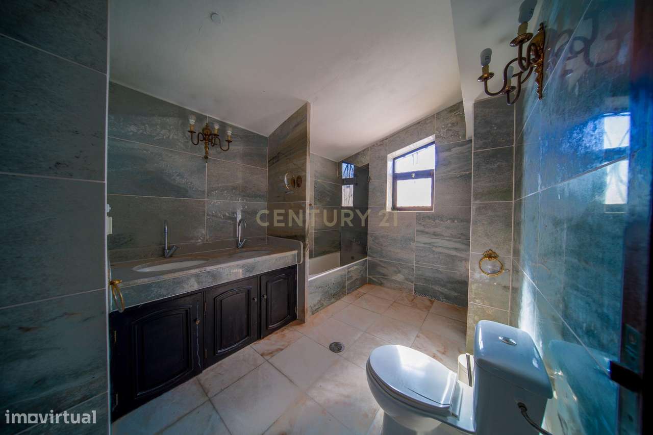 Quinta o Bom Porto | Moradia de Autor com Piscina e Adega – Monte Alto-22