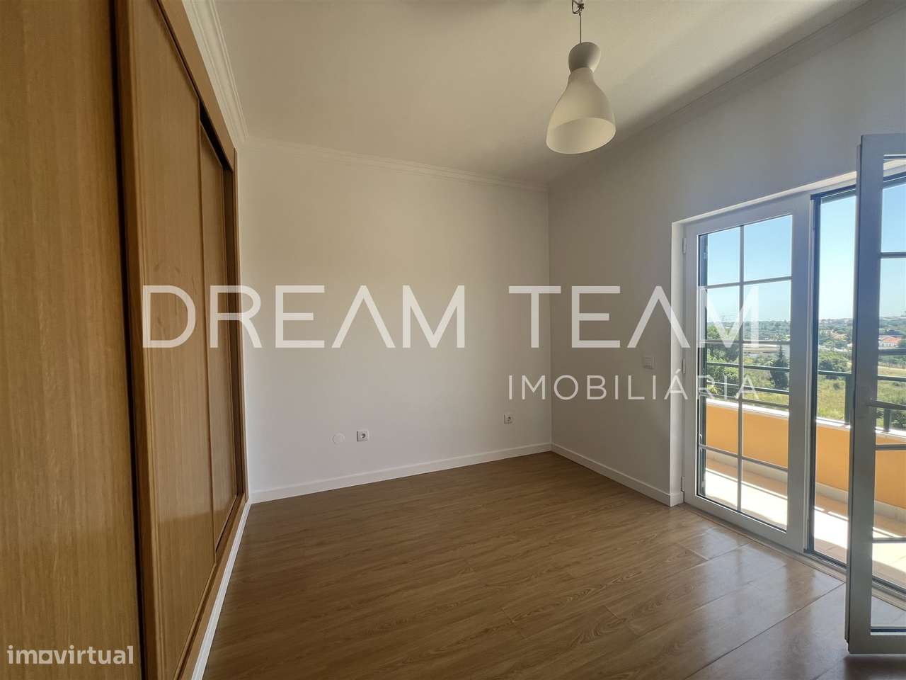 Moradia T4  com Piscina e Lote de 900 m² – Qta da Serralheira, Setúbal-15