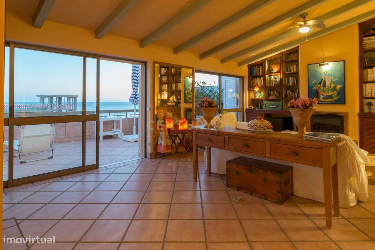 Apartamento T3 com Vista Mar em Portimão, Faro-11