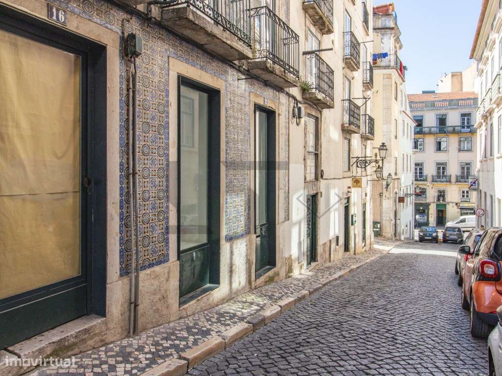 Loja Com Rendimento Garantido Na Rua da Atalaia, Lisboa - Grande imagem: 3/26