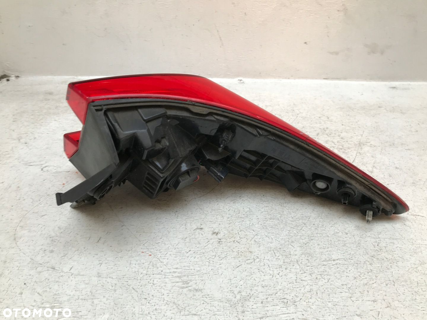 RENAULT KADJAR LIFT LAMPA TYLNA TYŁ LEWA EU 265552789R 18-22 - 4