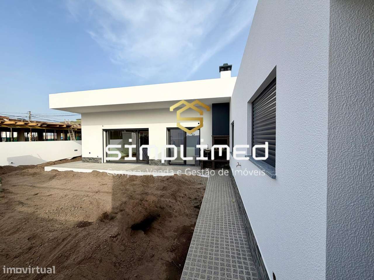 Moradia Isolada Térrea T4  Fernão Ferro  (CF)-7