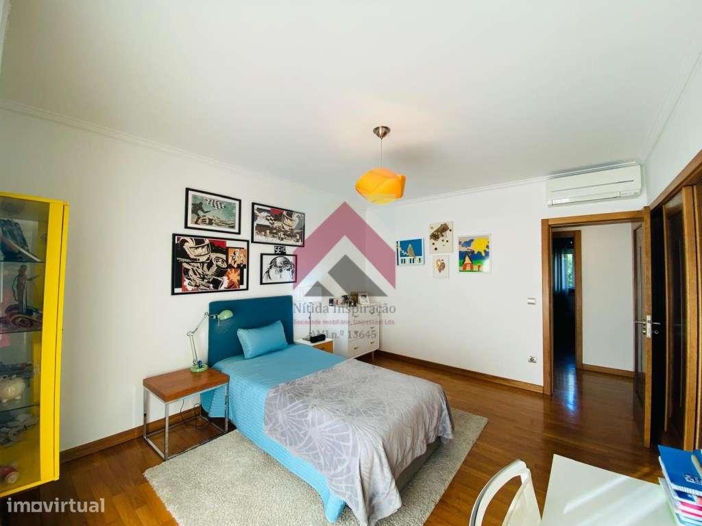 Moradia T6 Isolada na Palhaça-25