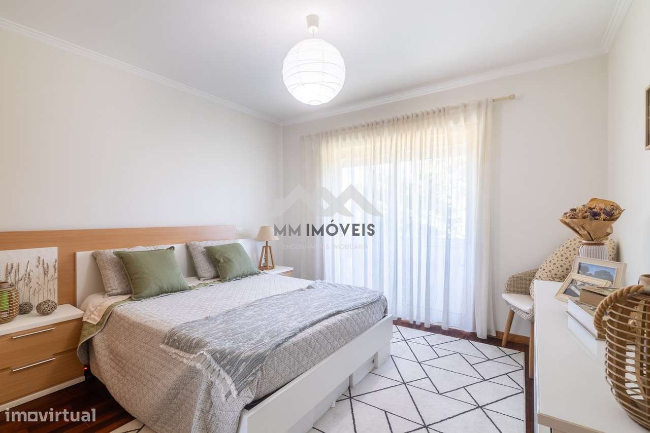 Apartamento T2 | Condomínio Fechado | Maia | Varandas | Box - Grande imagem: 5/54