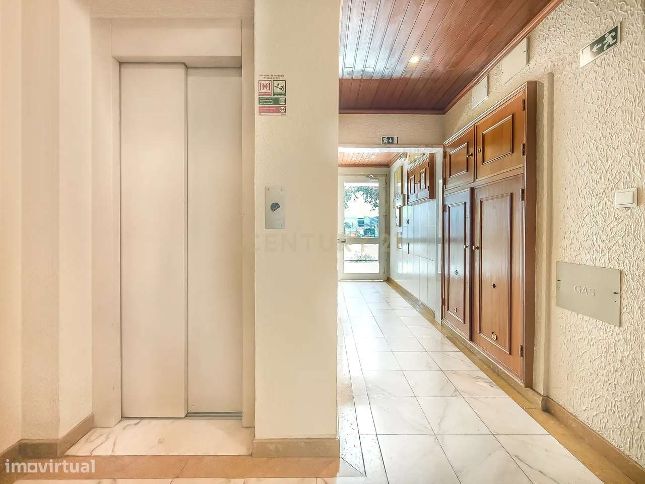 T3 Renovado | Abóboda| Espaço, Conforto e 2 Casas de Banho para a sua - Grande imagem: 4/29