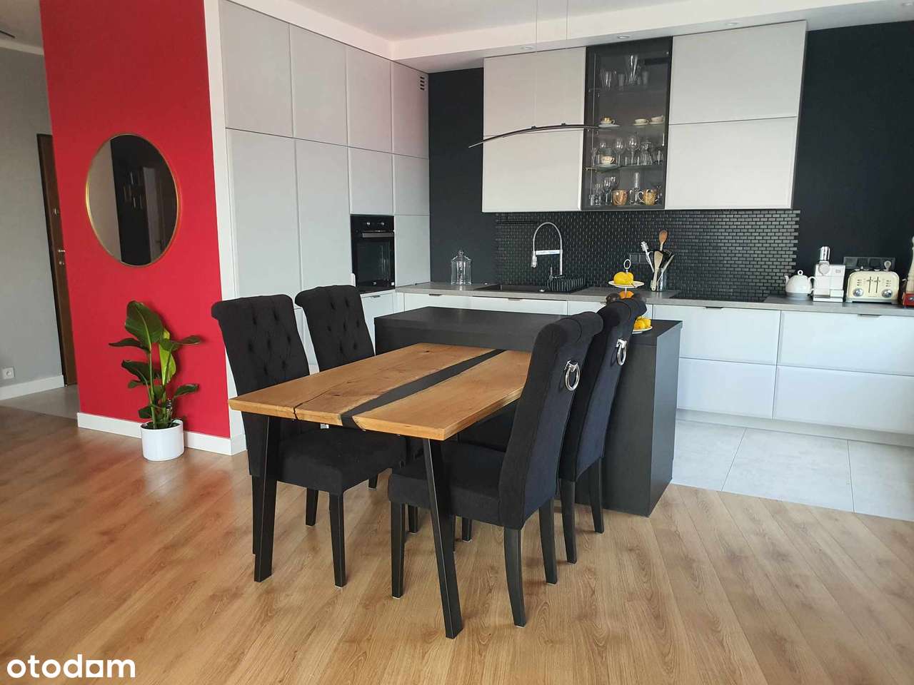 Nowoczesne 4-pokojowe mieszkanie z balkonem plus dwa miejsca postojowe - Pełny obrazek: 4/10