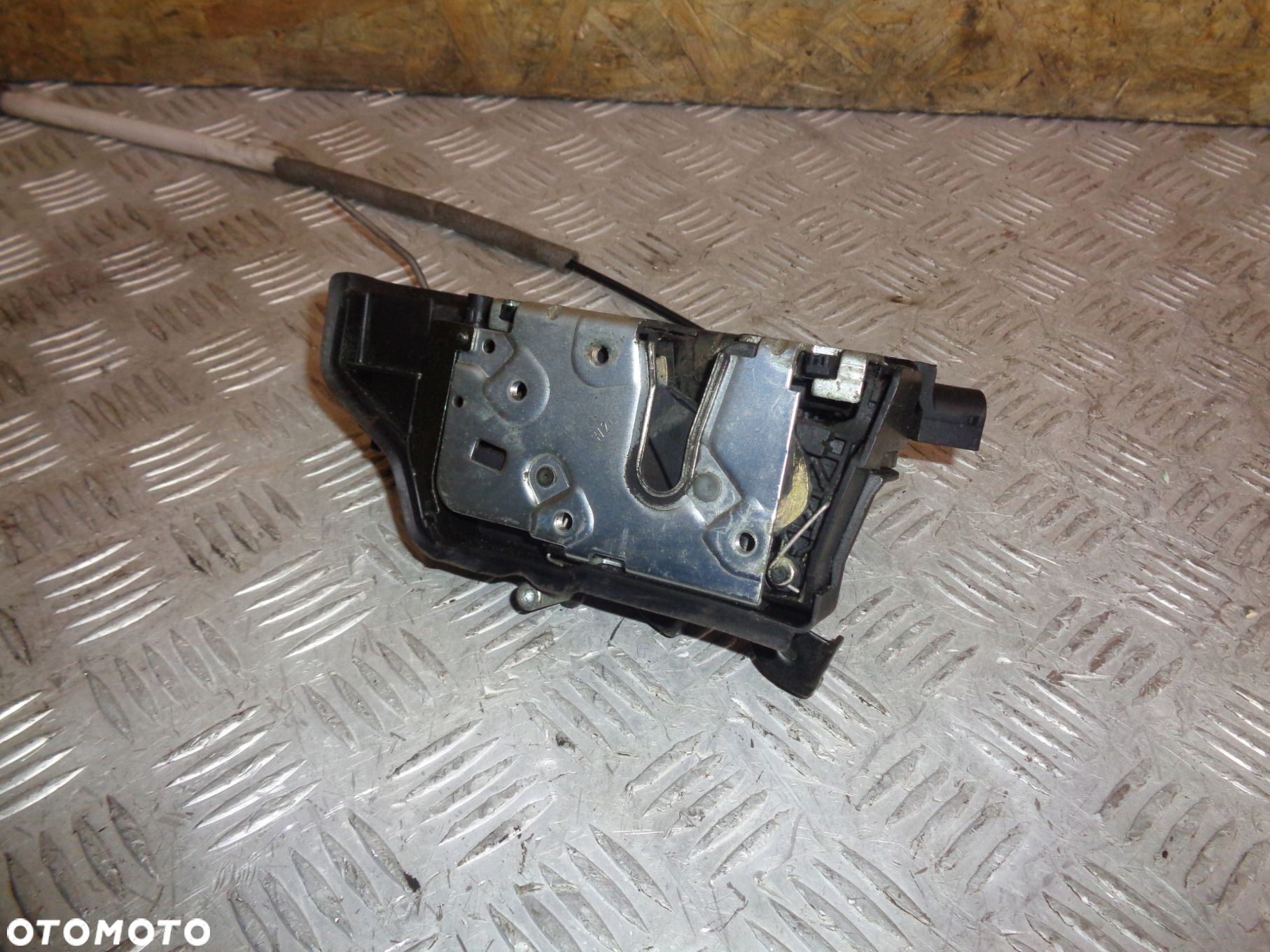 ZAMEK DRZWI LEWY PRZÓD 7PIN BMW 3 E46 COMPACT 00- - 3