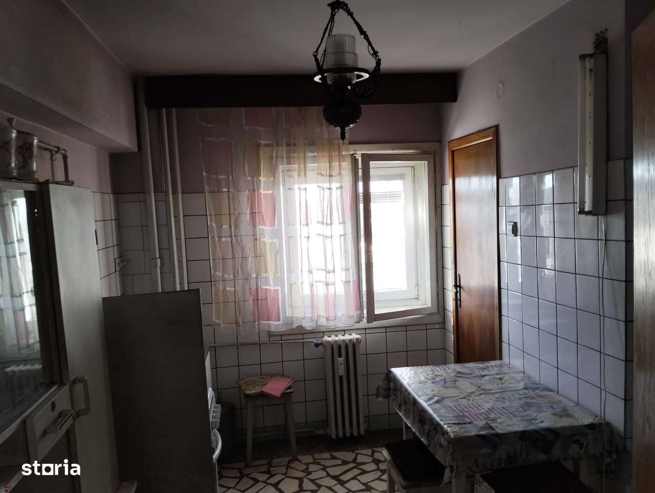 Apartament Piata Mica , etaj 2   , decomandat-1